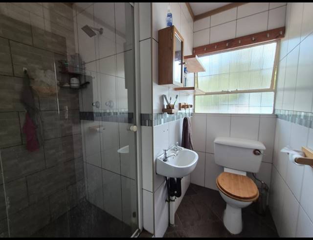 2 BEDROOM HOUSE FOR SALE IN VANDERBIJLPARK SE 4